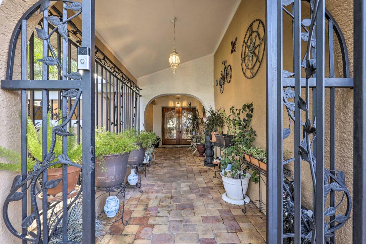 Cozy Home In Heart Of Tampa With Lanai And Pool! Екстериор снимка