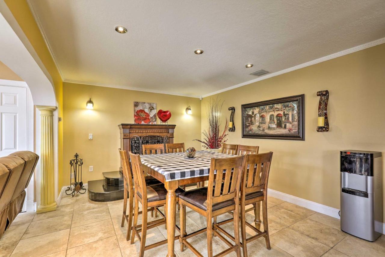 Cozy Home In Heart Of Tampa With Lanai And Pool! Екстериор снимка