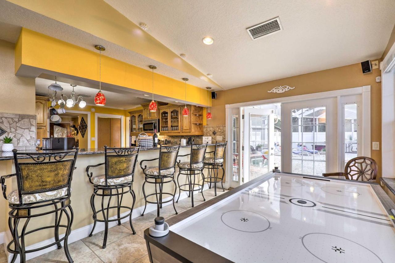 Cozy Home In Heart Of Tampa With Lanai And Pool! Екстериор снимка