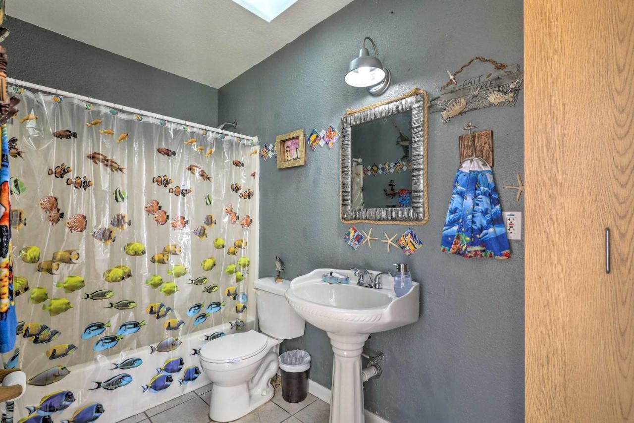 Cozy Home In Heart Of Tampa With Lanai And Pool! Екстериор снимка